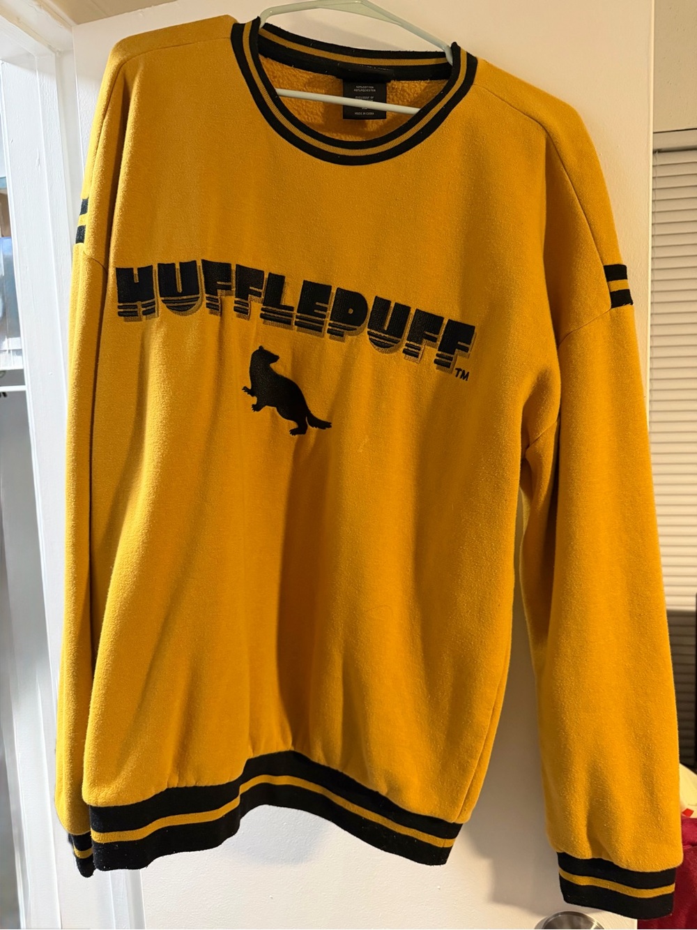 Women’s Crew Neck Hufflepuff Sweater